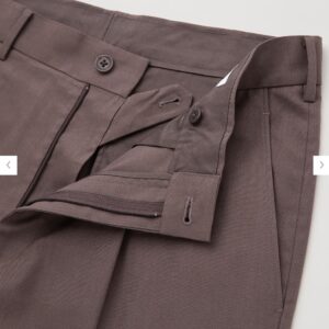 2021年春夏ユニクロUリラックスフィットテーパードパンツのモデル５