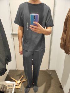 2021年春夏ユニクロUファインゲージボートネックセーターのブラックM前