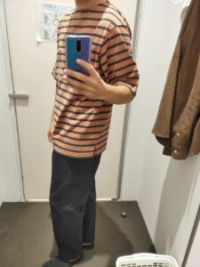 2021年春夏ユニクロUボーダーボートネックTのオレンジL横