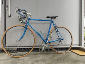 ロードバイクパナソニックとファッションの自転車画像4